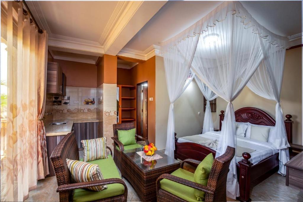 Keba Xpress Hotel - Εντέμπε Εξωτερικό φωτογραφία